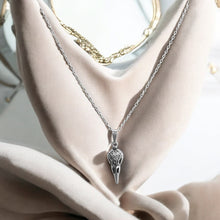Load image into Gallery viewer, Crow skull necklace silver