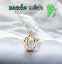 Load image into Gallery viewer, Pressed flower gold plated necklace horseshoe flower jewelry