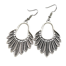 Load image into Gallery viewer, Feather dangle earrings bohemian jewelry