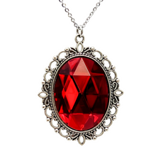 Load image into Gallery viewer, vampire necklace blood red