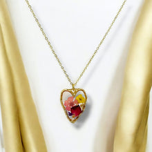 Load image into Gallery viewer, Pressed flower gold plated necklace Hibiscus flower jewelry