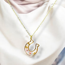 Load image into Gallery viewer, Pressed flower gold plated necklace horseshoe flower jewelry